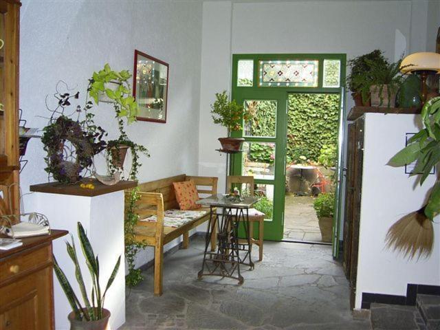 Pension Reuss - Hotel Garni Erfurt Dış mekan fotoğraf